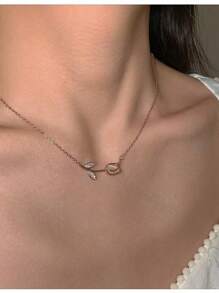 Collier tulipe en pierre d''œil de chat - Élégant et délicat collier ras-de-cou de style français, nouvelle collection Printemps/Été 2025