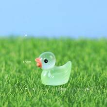 10/30/50pcs DIY Mini Yellow Duck, Glowing Mini Resin Yellow Duck, Mini Toy, Glowing Small Animal In The Dark, Suitable For Holiday Gifts, Sock Gifts, Party Gifts, Prank Games, Landscape Gardens
