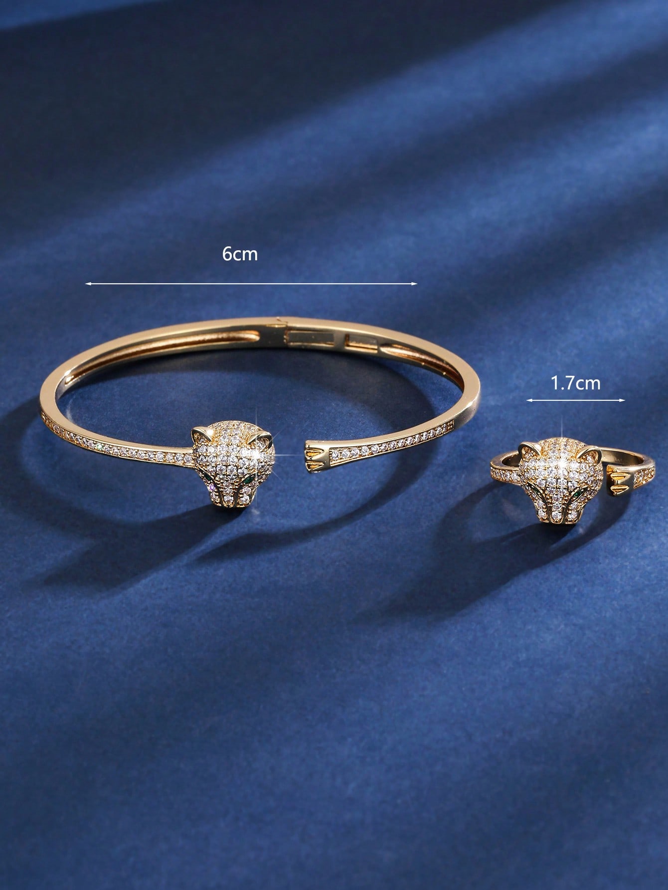 خاتم مفتوح، مطلي بالذهب عيار 18 قيراط منقوش بالزرك...