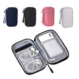 便携式电子收纳包 - 轻便、多隔层手提箱，配有网袋、充电器、移动电源和配件，浅灰色/浅粉色/海军蓝/黑色