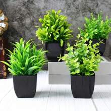 Set da 1/4/6 vasi da fiori verdi con piante artificiali piccole, inclusi vasi da fiori, piante in vaso verdi di eucalipto realistiche simulate per decorazione di interni casa, stanza, matrimonio, ufficio, bagno e camera da letto, con eucalipto in plastica e piante di grano in miniatura, perfetto per decorazione di piante artificiali per scrivania interna, regali per insegnanti