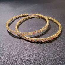 1 对 4 厘米 - 10 厘米白色水晶圆形耳环，金色 - AB 金黃色 - 查看 6