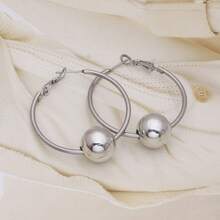 1 对时尚不锈钢环 + 球形珍珠双面耳环，精致可拆卸佩戴