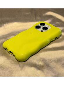 3D Wave Meteorite Pattern Candy Color Bracelet Phone Case Compatible With IPhone 16 15 Pro Max 13 Pro 14 Creative Anti-Fall Protective Cover - Green - View 3