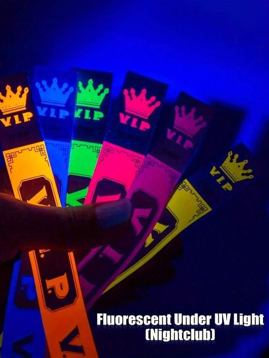100/50条装霓虹VIP腕带 - 防水、轻便、夜光派对腕带,适合生日派对、圣诞派对、婚礼派对、嘉年华派对用品、情人节礼物、酒吧、派对、俱乐部、公园、音乐会和节日、夜总会、男士创意礼物、个性化礼物、情人节、复活节等场合。 - 彩色拋棄式手環 - 查看 1