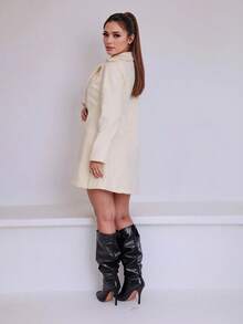Women's Trench Coat With Button - White - View 2