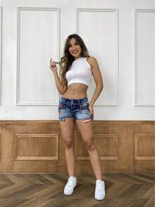 Women's Pocketed Distressed Raw Hem Casual Versatile Denim Shorts - Medium Wash - View 3