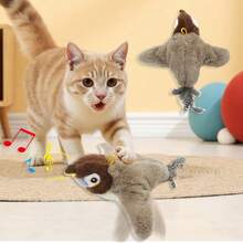 USB aufladbares interaktives Katzenspielzeug - zwitschernder flatternder Vogel (nicht fliegend), Indoor fliegender Vogel Katzenspielzeug, Haustierzubehör, elektrisches interaktives Plüschvogel-Haustierspielzeug [Interaktives Haustierspielzeug] USB aufladbares interaktives elektrisches Plüschvogel-Katzenspielzeug mit Zwitscherton, Lithium-Polymer-Akku, geeignet für alle Rassen und Größen, Haustier-Spiel- und Bewegungszubehör - Verschiedenfarbig - Übersicht 4