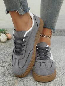 女士运动系带休闲运动鞋，户外徒步滑板鞋，适合日常、办公室、通勤、休闲和运动 - 灰色 - 查看 3