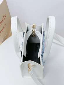 夏季清新简约时尚女士手提包，时尚百搭休闲甜美可爱迷你包，拼布浅色牛仔面料撞色小方包，欧美简约风格托特包，多用途单肩包，棋盘蓝色斜挎包，适合通勤、度假、学生、办公室女士、妈妈、女友礼物