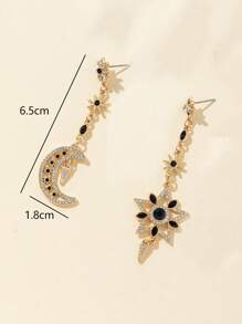 1 Pair Of Women's Vintage Bohemian Style Sun And Moon Tassel Earrings, Retro Style And Sexy For Everyday Wear. Also A Great Choice For Occasions Such As Fashion Shows And Social Media Ads.