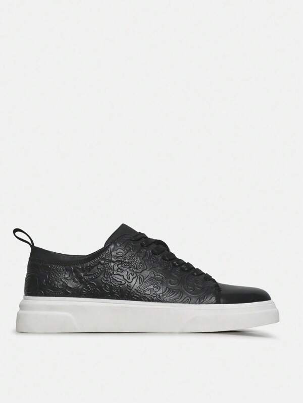 Chaussures de skate athlétiques noires classiques à motifs pour hommes, baskets décontractées à semelle épaisse, chaussures de loisirs sportifs de skate pour hommes, chaussures de skate antidérapantes pour étudiants, polyvalentes pour toutes les saisons