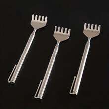 1 Pc Retractable Back Scratcher, Stainless Steel Retractable Anti-Itch Claw, Massage Tool For The Elderly