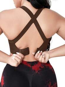 The Combination Of A Two-Piece Plus-Size Women's Cross-Strap Bra And Pocket Leggings Is Suitable For Outdoor Hiking. It Is Comfortable And Lightweight, And The Pocket Design Makes It Convenient To Carry A Mobile Phone - 棕色+棕色 - 查看 5