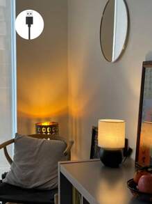 1PC Antique Style Black Table Lamp, Non-Woven Lampshade, Warm Light, USB Powered, Suitable For Living Room, Bedroom, Study, Dining Table, Desk, Office And Other Home Ambience Feeling Table Lamp, LED Table Lamp, Desk Lamp, Reading Lamp, Bedside Lamp