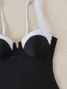 Las mujeres de color blanco y negro de colisión V-cuello halter sexy cintura smocked delgado traje de baño de una sola pieza, traje de baño de las mujeres, tela suave y cómodo, con almohadillas de sujetador, adecuado para la natación, vacaciones, turismo - Negro - Ver 6