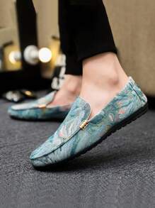 (Random Print Pattern) Men Loafers, New Summer Non-Slip Durable Flat Comfortable Slip-On Shoes, Outdoor Casual Driving Men Printed Canvas Breathable Big Size Fashionable Lightweight Odor-Resistant Canvas Shoes, Versatile Casual Slip-On For All Seasons