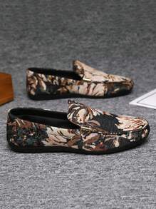 (Random Print Pattern) Men Loafers, New Summer Non-Slip Durable Flat Comfortable Slip-On Shoes, Outdoor Casual Driving Men Printed Canvas Breathable Big Size Fashionable Lightweight Odor-Resistant Canvas Shoes, Versatile Casual Slip-On For All Seasons