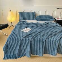 Couverture en sherpa épais et super doux à carreaux + sac-cadeau non tissé de haute qualité (sans housse de coussin ni insert) - Doux, chaud et confortable, convient pour le canapé, le lit, le bureau, les voyages, la randonnée et la pêche - Cadeau multifonctionnel utilisable toute l'année, cadeau de Noël, lavable en machine