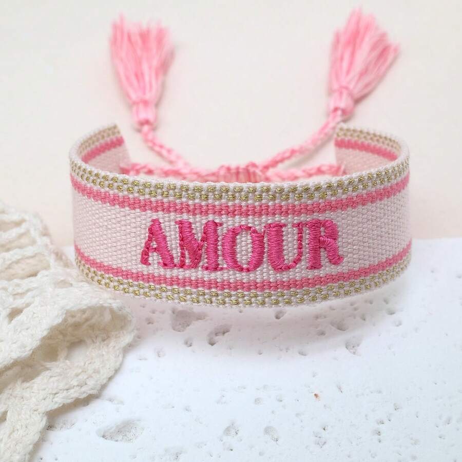 1 件手工编织复古法国“AMOUR”刺绣手链,创意手工情侣饰品,适合节日礼物 - 粉色 - 查看 1