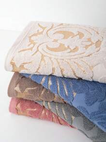 1pc Lightweight Thin Bath Towel, Beige Minimalist Jacquard Floral Pattern, Rectangular 70*140cm For Adults Swimming Bathing, Or 34*74cm Hand Towel, 34*34cm Handkerchief, Quick-Dry Absorbent Soft For Bathroom, Kitchen, Travel, Holiday Gift, Gym, Beach, Hotel, Salon, Outdoor Shower Towels For Beaty Salon, Hotel Sports,Home Essentials, Towel, Skin Care Bath Towel Sheet