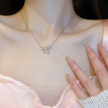 قلادة بتصميم فريد بربطة ألماسية، سلسلة ترقوة راقية، هدية مجوهرات متعددة الاستخدامات للنساء، هدية عيد الحب