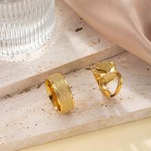 2 件/套 简约不锈钢 18k 镀金情侣戒指 情侣戒指 求婚戒指 新娘和新郎结婚戒指 带粉色皇冠戒指盒 4mm 内外圆形金戒指 适合男女情侣日常婚礼佩戴 - 金色 - 查看 8