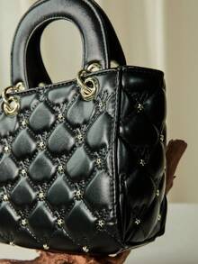 Minority High-End Dai Fei Handbag 2024 New Fashion Diamond Plaid Bow Pearl Pendant Handbag, Shoulder Messenger Bag, Gift, Travel Party Travel Essential. Winter Gifts - Black - View 4