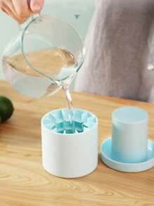 1pc Cylinder Silicone Ice Cube Mold, Decompress Ice Lattice, Mini Ice Maker Cube Tray, Press-Type Easy-Release Ice Cup, Portable Ice Mold, Reusable Ice Maker, For Making Beverage, Fruit Juice, Ice Cream, Cocktail And Coffee Ice Cubes Gadget, Suitable For Home, Bar, Club And Outdoor Summer Drinks, Kitchen Supplies, Kitchen Accessories(Blue)