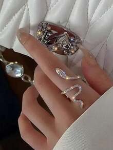 1 Stück gotischer glänzender eleganter Schlangen-Ring mit Zirkonia-Stein, verstellbares Manschetten-Armband, einzigartiger Schmuck für Männer & Frauen, besondere Party-Dekoration