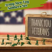 100/300 Pcs Army Men Toy Soldiers Set Green Army Men 1-1.5 Inches Plastic Mini People Figurines Soldiers Assorted Poses Action Figures Play Set Gift Model Trains Miniature Scenes
