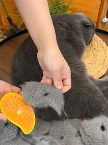 1 Piece Yellow/Green Multifunctional Pet Steam Brush, Self-Cleaning Pet Massage Brush, Silicone Pet Steam Brush. Used To Remove Tangled And Loose Hair, One-Button Spraying, Anti-Flying Hair, Cat Massage Bath Steam Brush, 3-In-1 Electric Spray Dog Steam Brush, Pet Hair Brushes For Pet Grooming, Hair Removal Combs - Yellow - View 2