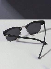 1 件装男士经典复古时尚金属框架时尚眼镜，带侧镜腿，适合户外旅行