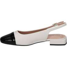SKYDIVA | Chaussures plates Skydiva pour femmes – Sandales à bout ouvert – Fermeture à boucle – Confortables et polyvalentes – Faciles à assortir – Élégantes - Blanc - Voir 4