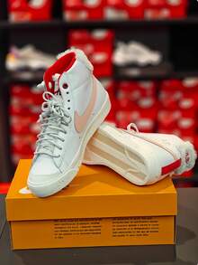 Nike Zapatillas altas Trailblazer de edición limitada para mujer BLAZER MID PRM - Blanco - Ver 2