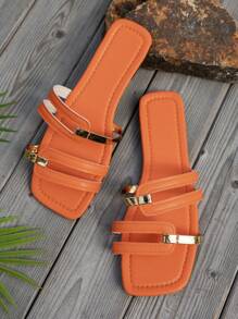 2025 Summer Wide Fit Women's Fashion Strap Floral Decor Open Toe Flat Sandals, Soft Sole Comfortable Anti-Slip, Suitable For Outdoor Leisure, Beach Resort, Festival Party Activities