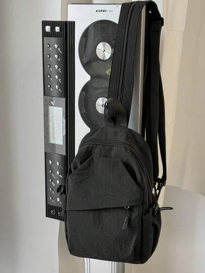 Myco 轻便商务休闲小号斜挎包，休闲字母图案，适合少女、女性、大学生、年轻职业人士和上班族日常使用，完美适用于办公室、大学、工作、商务、通勤、户外活动、旅行、野餐，也是返校季腰包的理想之选。