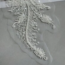 1 件串珠刺绣亮片蕾丝贴花缝纫花面料领子贴片适用于婚纱新娘 DIY 工艺。 - 白色 - 查看 8