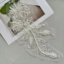 1 件串珠刺绣亮片蕾丝贴花缝纫花面料领子贴片适用于婚纱新娘 DIY 工艺。 - 白色 - 查看 7