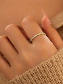 1 pieza Anillo de dedo de plata esterlina 925 exquisito, elegante y lujoso con zirconia brillante dorada para mujer, accesorio de joyería de regalo para boda y fiesta de compromiso