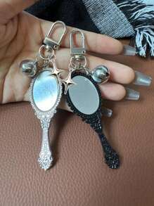 Vintage Girl Mini Mirror Charm Gothic Style Keychain,With Bell And Four Pointed Star,Makeup Mirror Bag Pendant,Perfect Gift For Birthdays & Special Occasions,Key Chain Ring Bag Backpack Charm Car Hanging Pendant Women Girls Gift,Wallet And Handbag Accessories, Keychain Phone Case Accessories,Four Colors Available