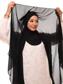 1件装女士经典休闲套头雪纺围巾，纯色舒适透气人造丝面料，可作颈巾或头巾使用，多功能一体式头巾，适合日常穿着。 - 黑色 - 查看 5