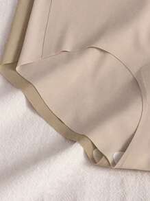 5pcs Seamless Mulberry Silk Antibacterial Gusset Underwear, Mid-Waist Sports Shorts For Women, Yoga & Fitness