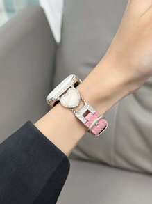 Kompatibel mit, 1 Stück junges & modisches universal Damen Armband mit stylischem, lässigem Luxus-Abaloneperlen-Herzanhänger, irisierend, glitzernd, verstellbares, weiches, modisches pinkes Lederarmband kompatibel mit Smart Watch Ultra3/2/1 SE S10/S9/S8/S7/S6/S5/S4/S3/S2/S11 Serien 38mm 40mm 41mm 42mm 44mm 45mm 49mm, Smartwatch Armband Zubehör, Geschenk für Freundinnen, Freunde, Familie