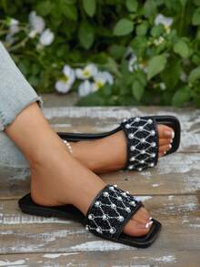 Women's One-Toe Rhinestone Sandals, Casual All-Match Outdoor Plastic Flat Slippers - Black - View 5