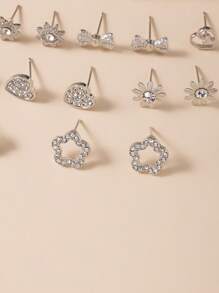 30 Pairs Women Fashion Metal Simple Cute Star, Flower, Butterfly, Heart, Round, Geometric Stud Earrings Set, Daily Wear Jewelry Gift Set