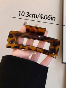 1pc Women 4.06-Inch Square Tortoiseshell Amber Pattern Large Lightweight Plastic Hair Claw Clip, Fashion Versatile Elegant Minimalist Style, Suitable For Daily, Casual, Party, Commute, Beach, Tying Hair, Ponytail, Bun, Washing Face, Makeup, Accessory Hair Clips Hair Jaw Clip Hair Clamps Hair Clutch Hair Catcher Clip Fall Winter Hair Accessories For Women For Vacation Outfits Woman Summer Outfits - Multicolor - View 2