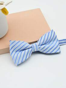 1 Peça Gravata Borboleta Masculina de Moda com Duas Camadas, Listrada em Azul e Branco, Adequada para Acessório de Colarinho para Festas e Trajes de Negócios