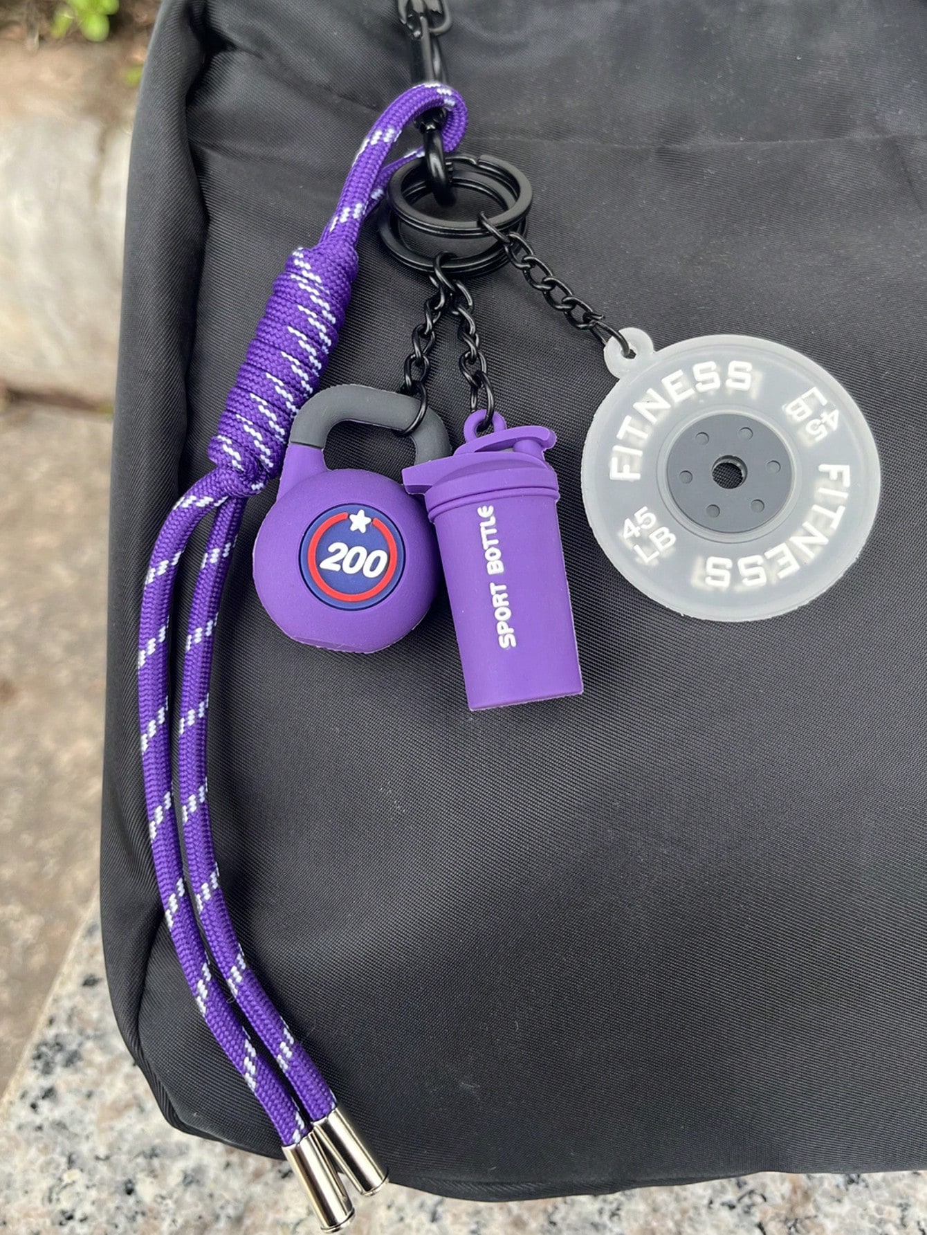 سلسلة مفاتيح أثقال رياضية وأثقال يدوية، طقم من 4 أ...