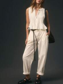 Blusa de mujer flowy tipo peplum con cuello en V, pliegues, volantes sin mangas y diseño suelto para el verano - Blanco - Ver 3